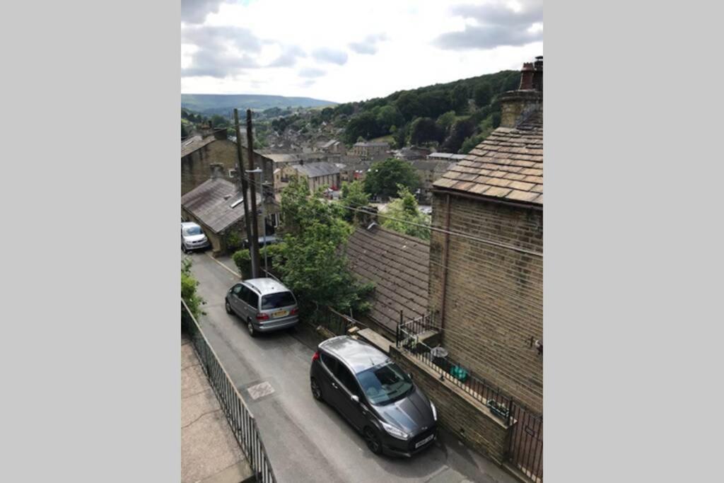 هولمفيرث Back Holme Cottage المظهر الخارجي الصورة